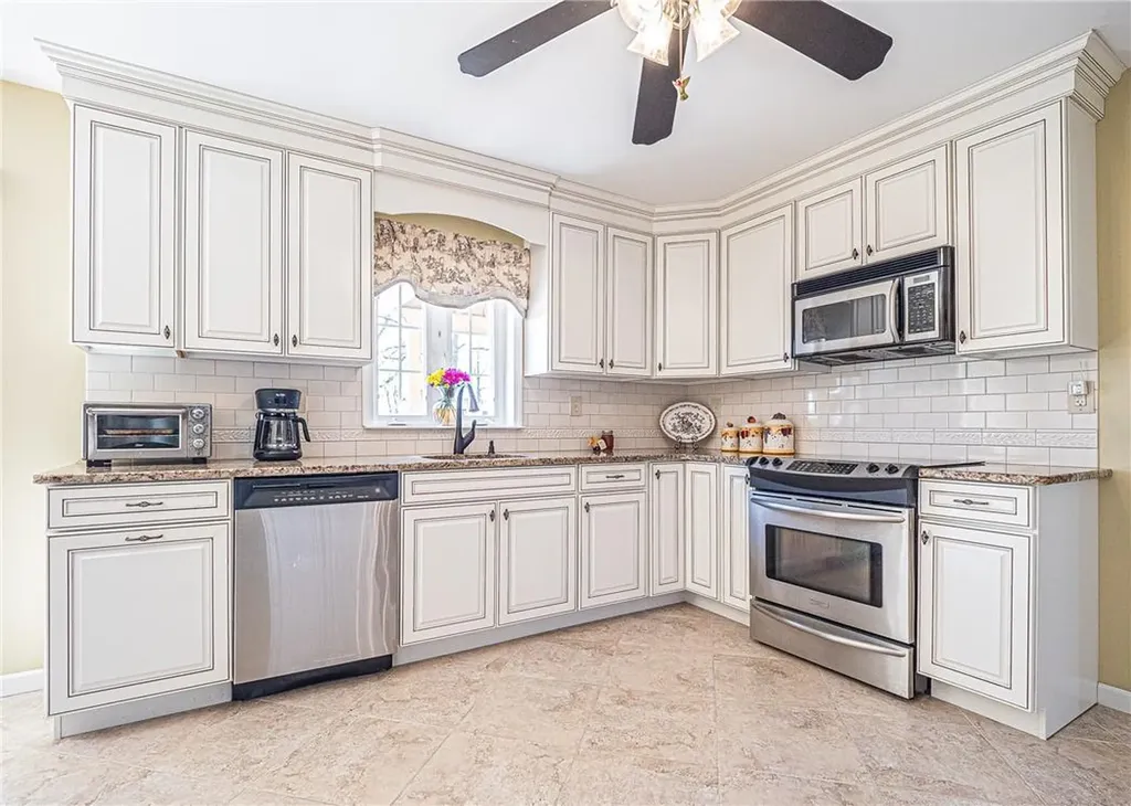 388 Cosh Road Westtown NY 10998