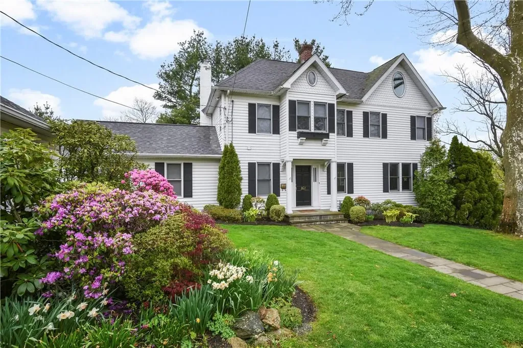 161 Maple Avenue Mamaroneck NY 10543