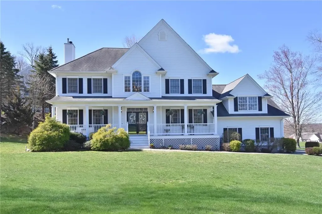 7 Parkview Circle Carmel NY 10512