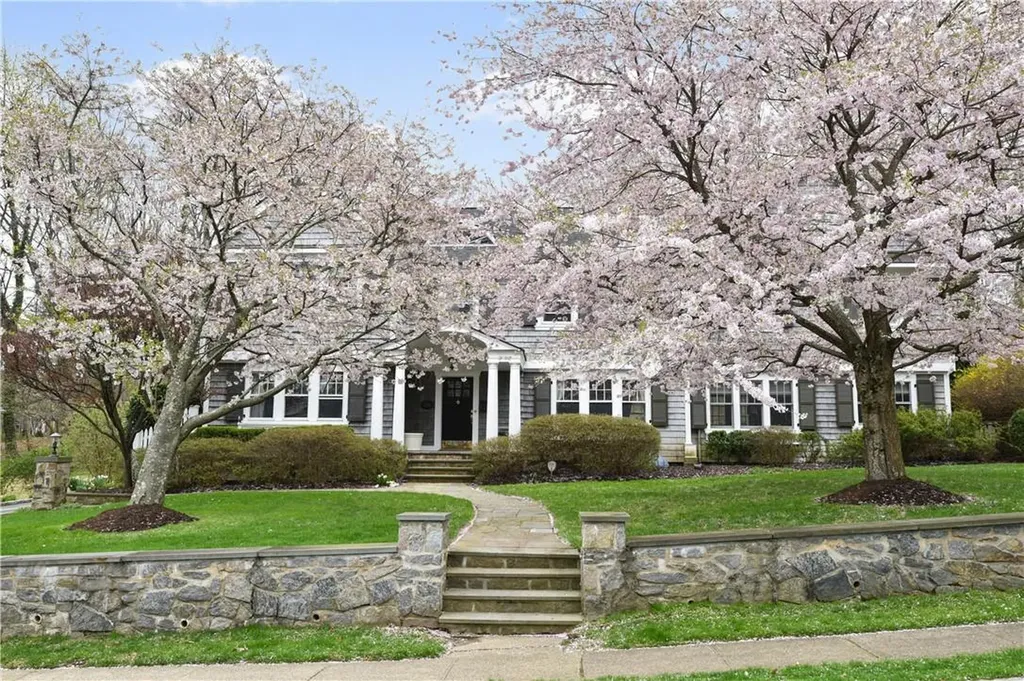1336 Bolton Road Pelham NY 10803