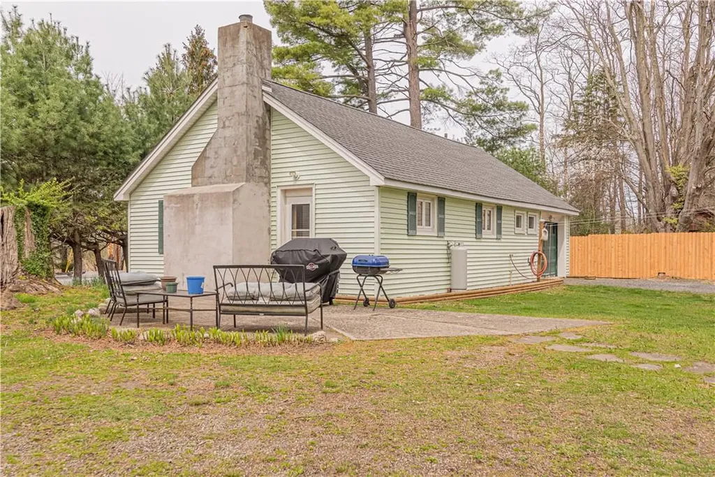 1273 State Route 208 Wallkill NY 12589