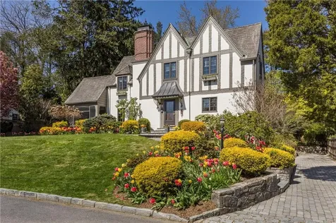 31 Dusenberry Road Bronxville NY 10708