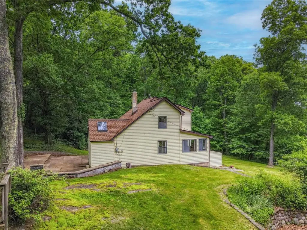 19 Goshen Road Florida NY 10921