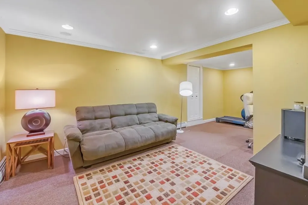 111 Castle Road Chappaqua NY 10514