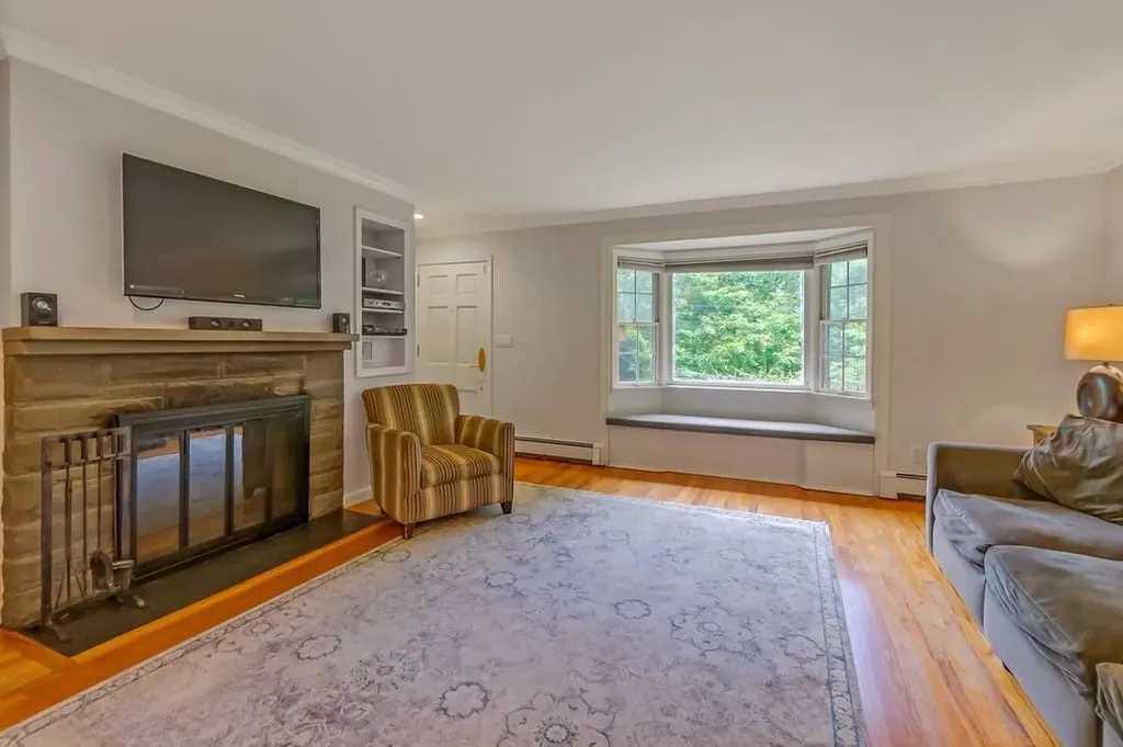 111 Castle Road Chappaqua NY 10514
