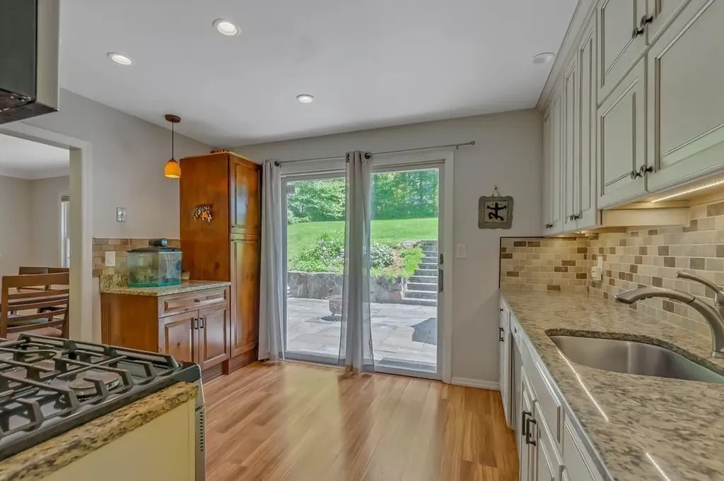 111 Castle Road Chappaqua NY 10514
