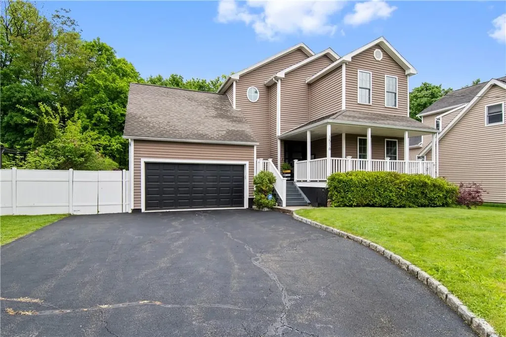1516 Maple Avenue Peekskill NY 10566