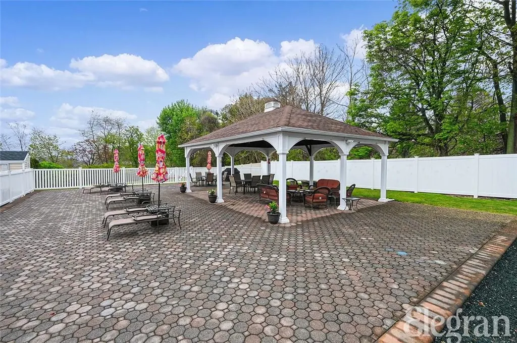 42 Pleasant Ridge Road Valhalla NY 10595