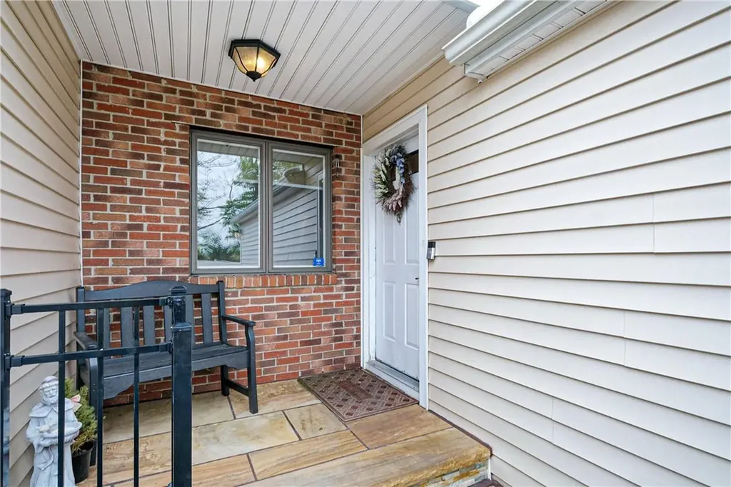 42 Pleasant Ridge Road Valhalla NY 10595