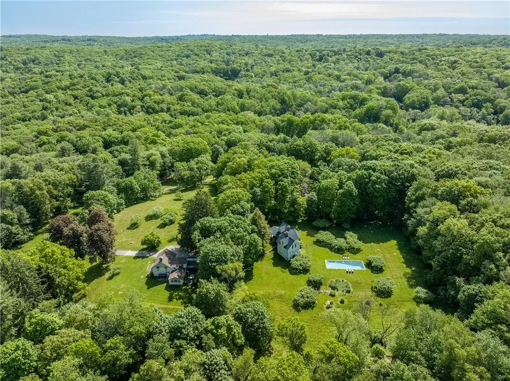 324 Salem Road Pound Ridge NY 10576