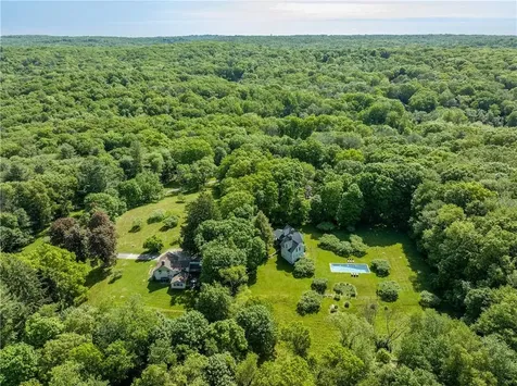 324 Salem Road Pound Ridge NY 10576