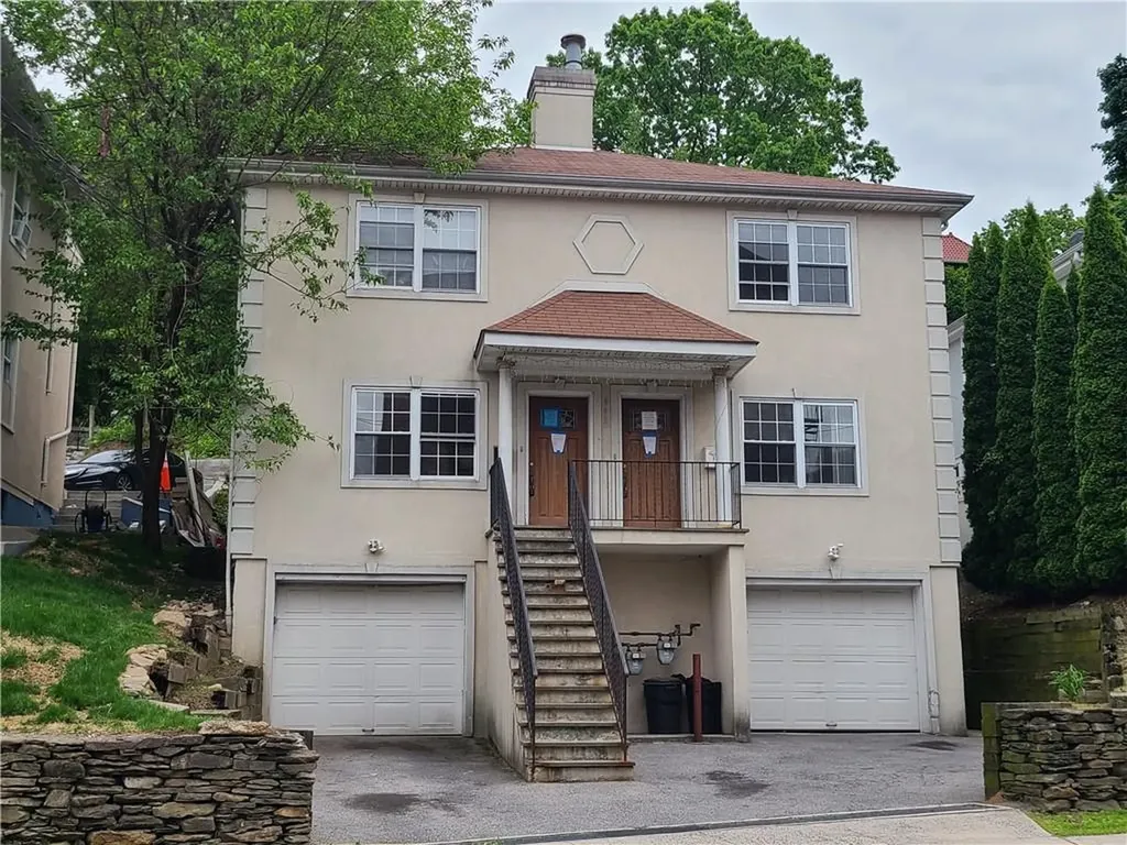 648 Van Cortlandt Park Avenue Yonkers NY 10705
