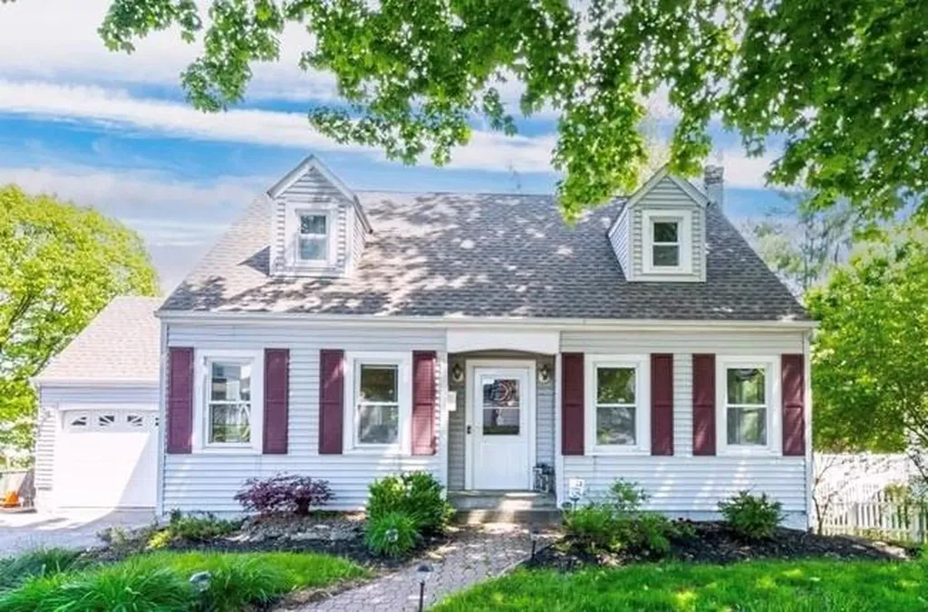 13 Marple Road Poughkeepsie NY 12603