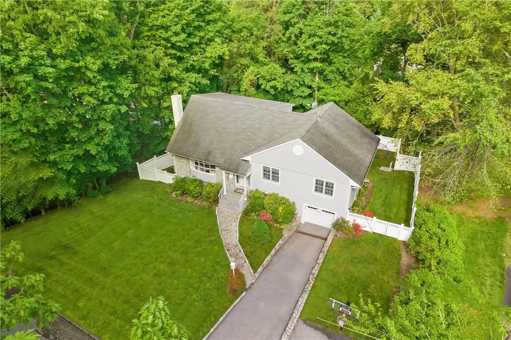 44 Bonwit Road Rye Brook NY 10573