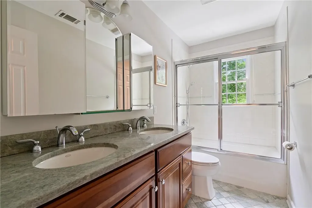 44 Bonwit Road Rye Brook NY 10573