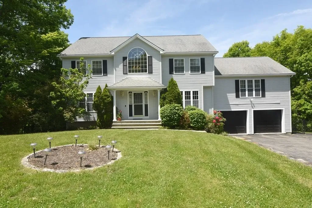 63 Garrity Boulevard Brewster NY 10509
