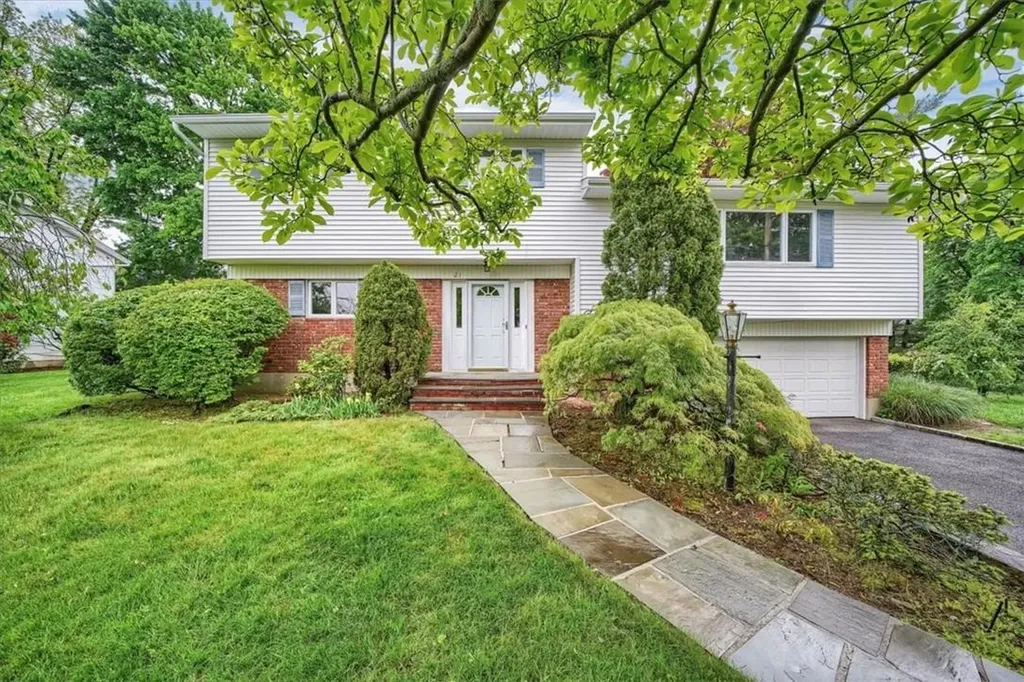 21 Victoria Road Ardsley NY 10502