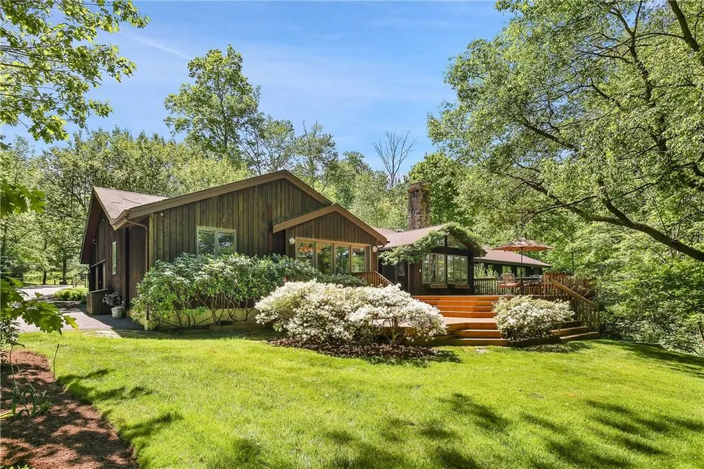 74 Indian Hill Road Pound Ridge NY 10576