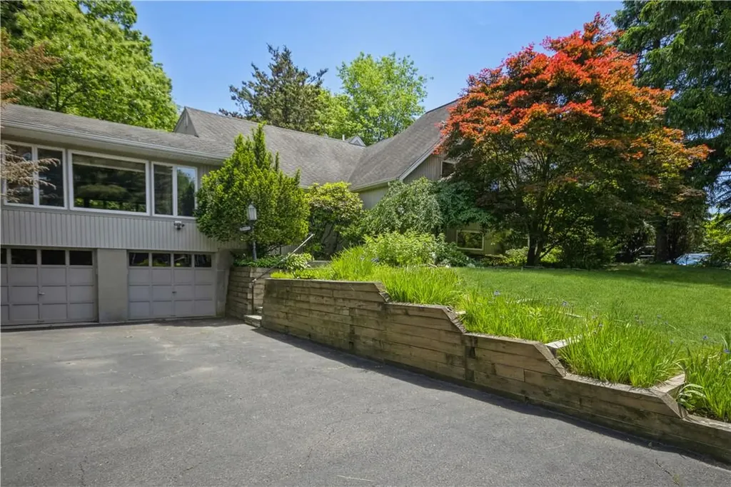 148 Villa Road Pearl River NY 10965