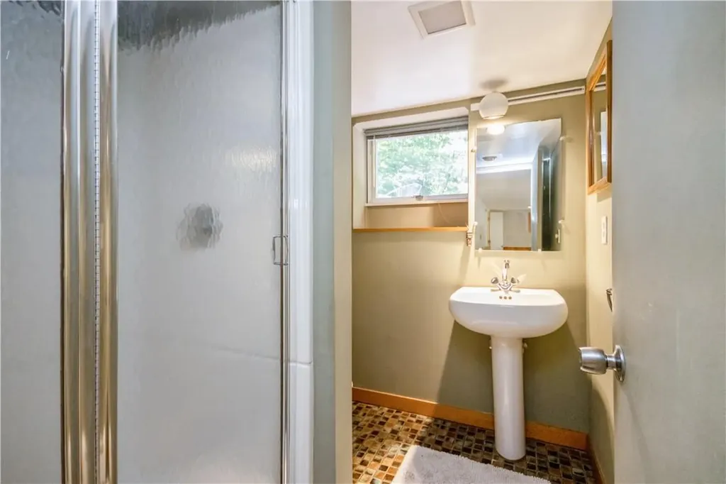148 Villa Road Pearl River NY 10965