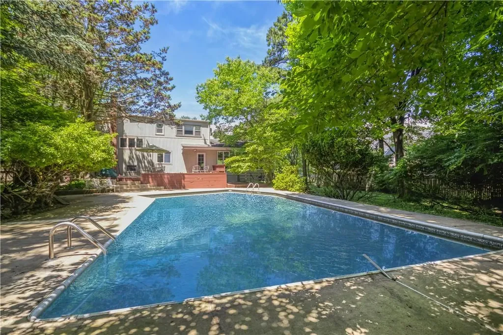 148 Villa Road Pearl River NY 10965
