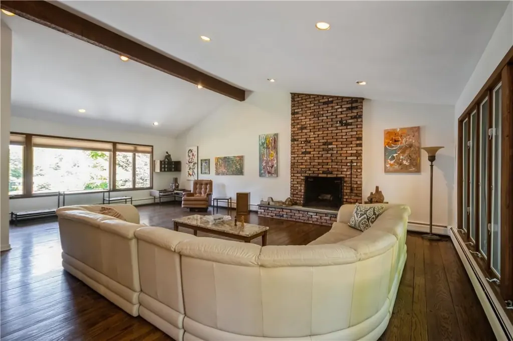 148 Villa Road Pearl River NY 10965