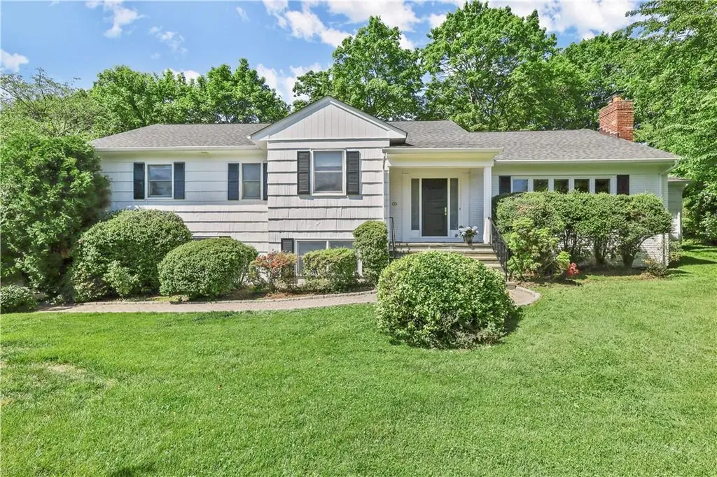 15 Bardion Lane Harrison NY 10528