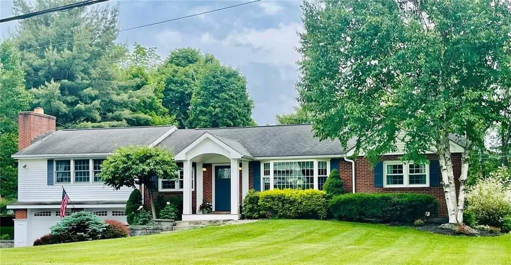 44 Mccall Place Newburgh NY 12550
