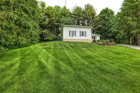 84 Lakeside Drive Pawling NY 12564