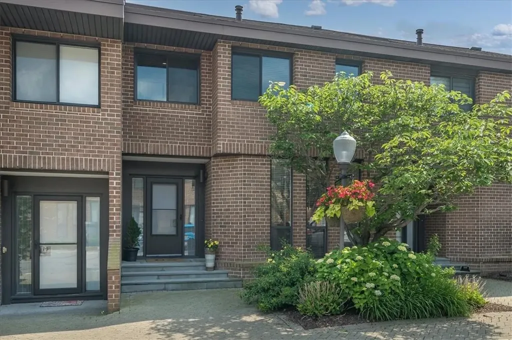 27 Waters Edge Rye NY 10580