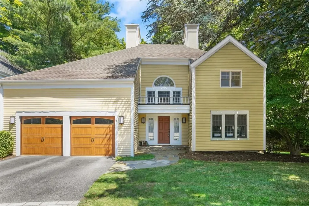 9 Deer Ridge Millwood NY 10546