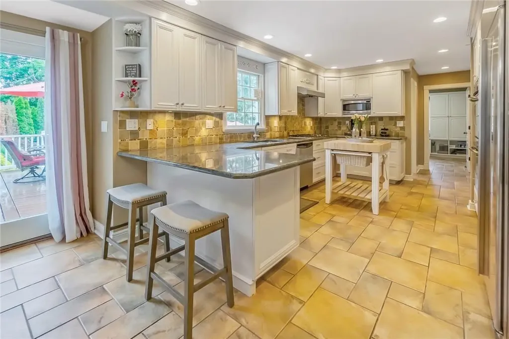 18 Brookline Way New City NY 10956