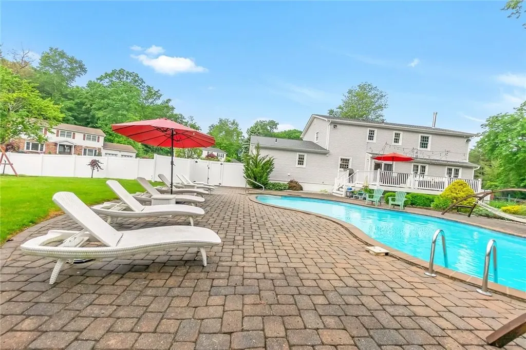 18 Brookline Way New City NY 10956
