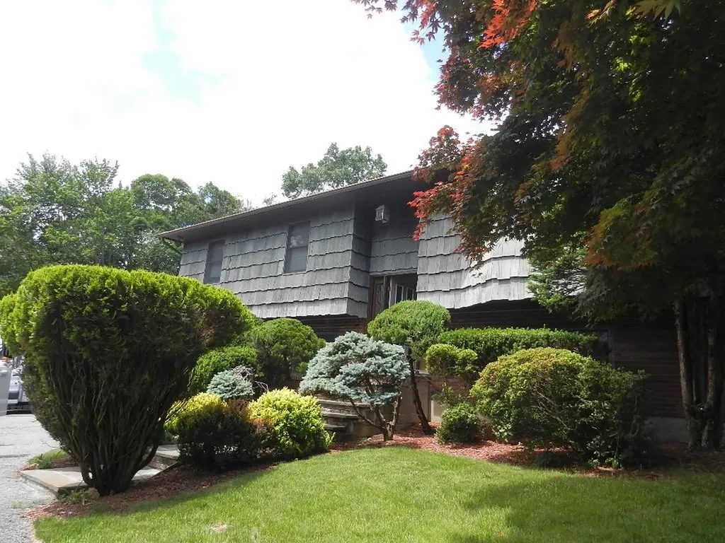 143 Teakettle Spout Road Mahopac NY 10541