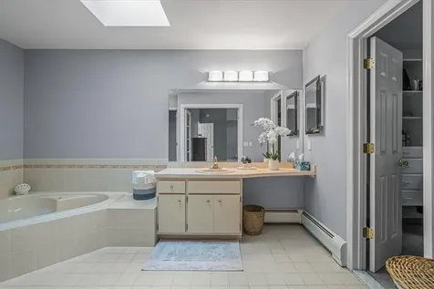 12 Cragmere Oval New City NY 10956