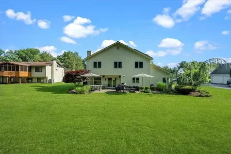 12 Cragmere Oval New City NY 10956