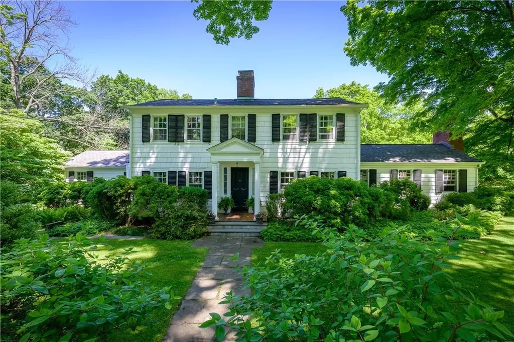 291 E Middle Patent Road Bedford NY 10506