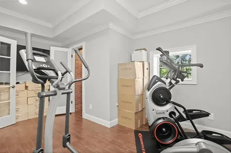 68 Sarles Lane Pleasantville NY 10570