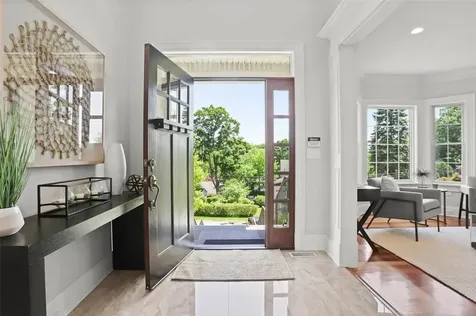 68 Sarles Lane Pleasantville NY 10570