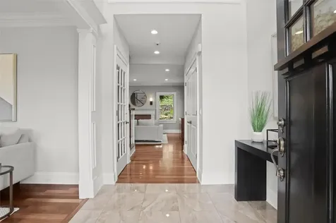 68 Sarles Lane Pleasantville NY 10570