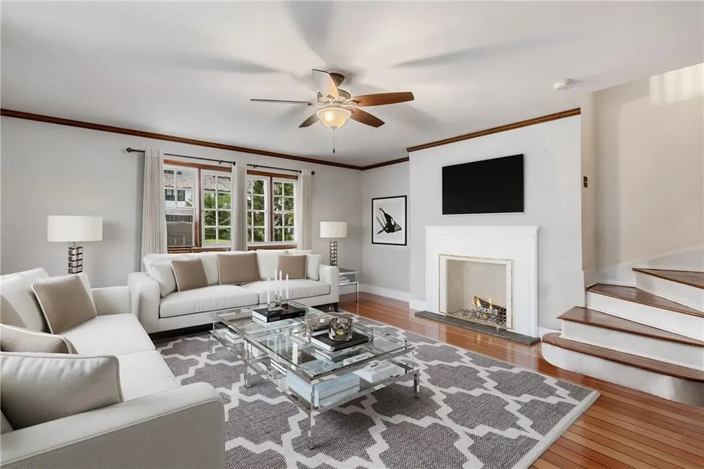19 Bolton Gardens Bronxville NY 10708