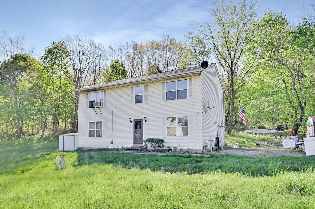 28 Toc Drive Highland NY 12528