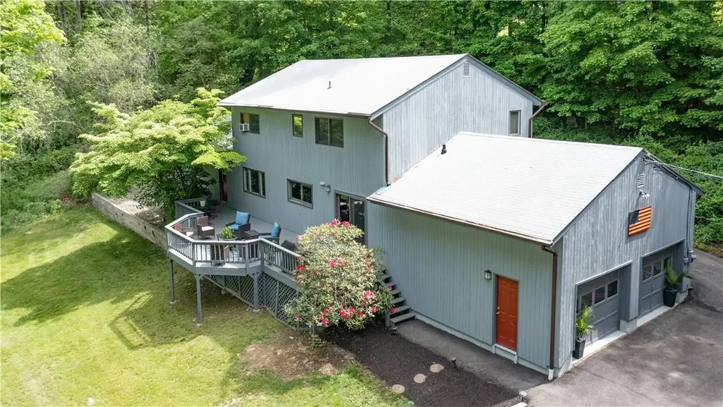 138 Sunset Hill Road Putnam Valley NY 10579