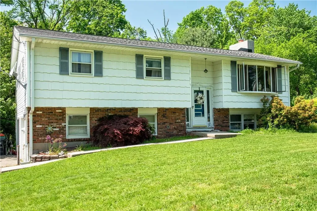 22 Howard Drive Middletown NY 10941