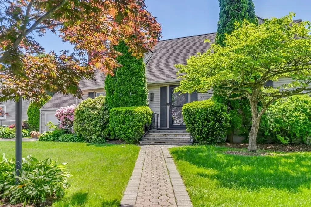 24 Burdsall Drive Port Chester NY 10573
