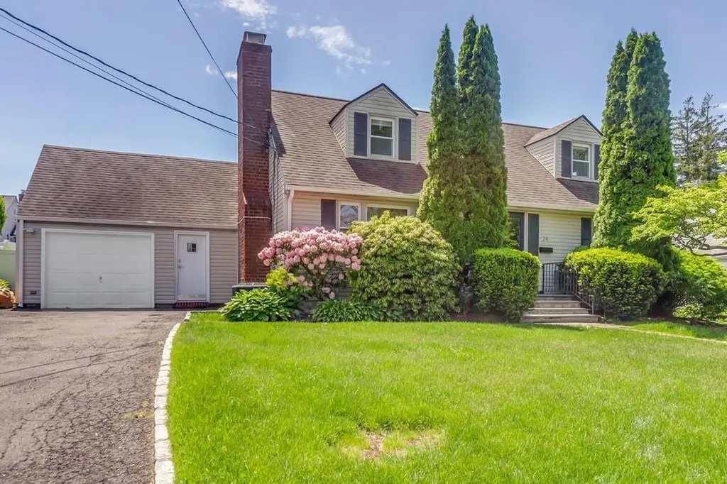 24 Burdsall Drive Port Chester NY 10573