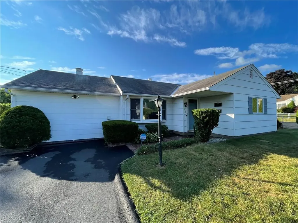 10 Hurd Avenue Garnerville NY 10923
