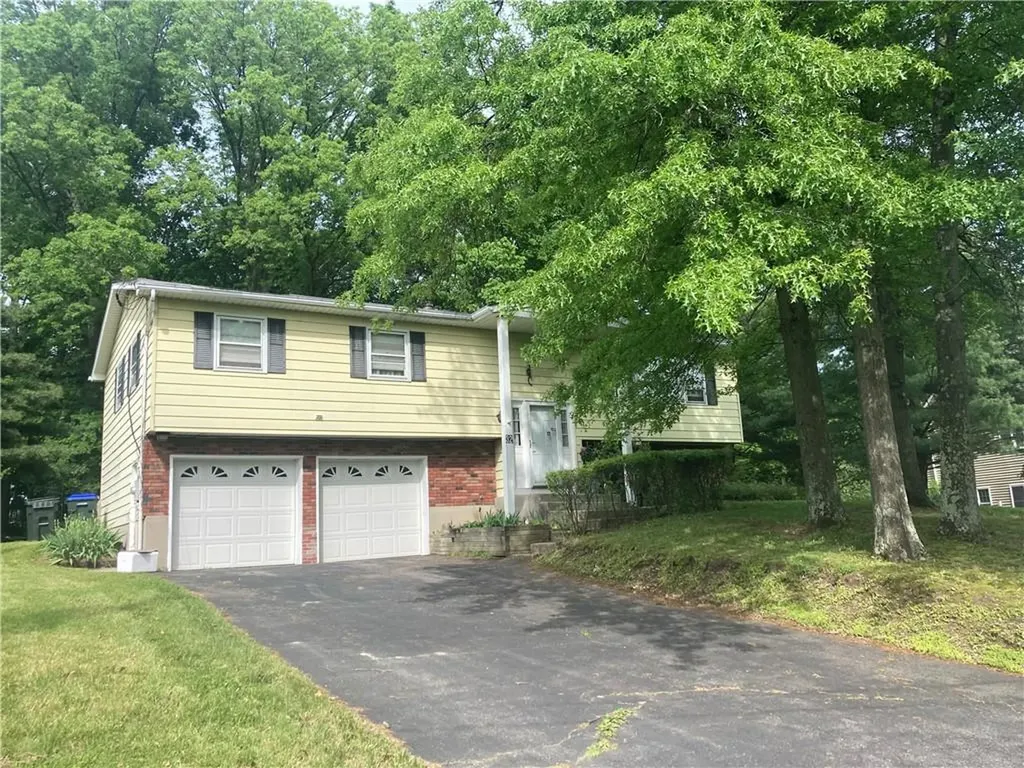 32 Ruby Lane Goshen NY 10924