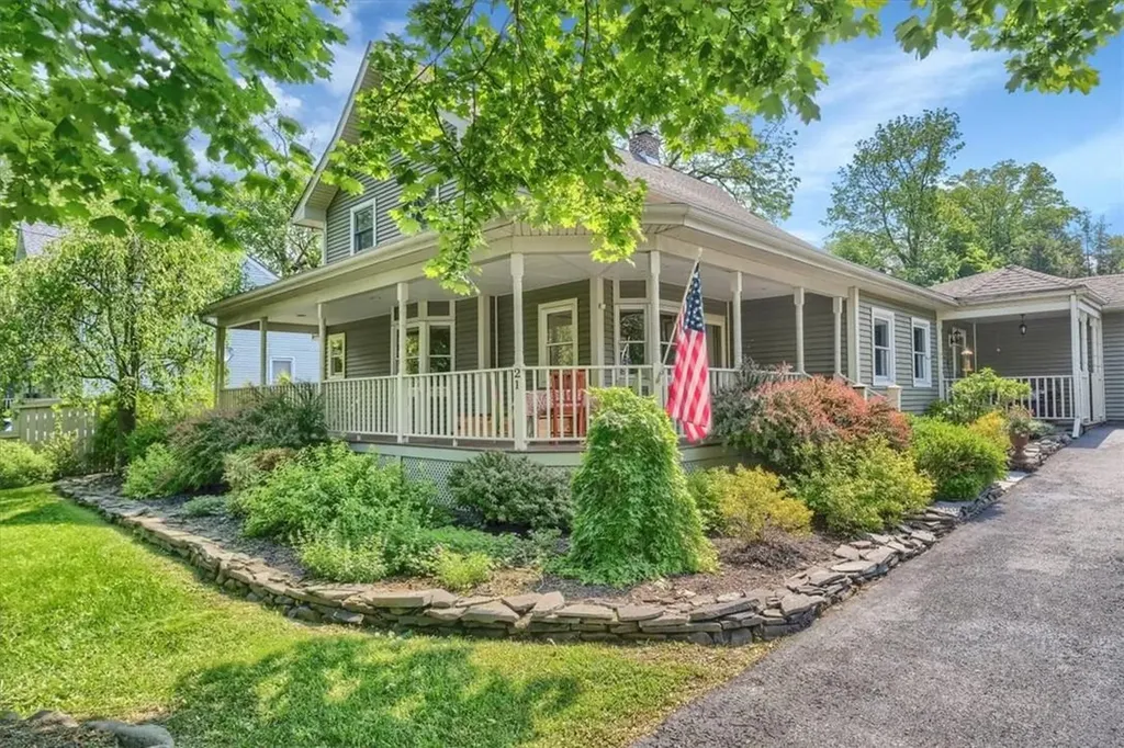 21 Phillips Place Goshen NY 10924