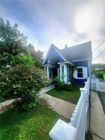 61 Corbalis Place Yonkers NY 10703